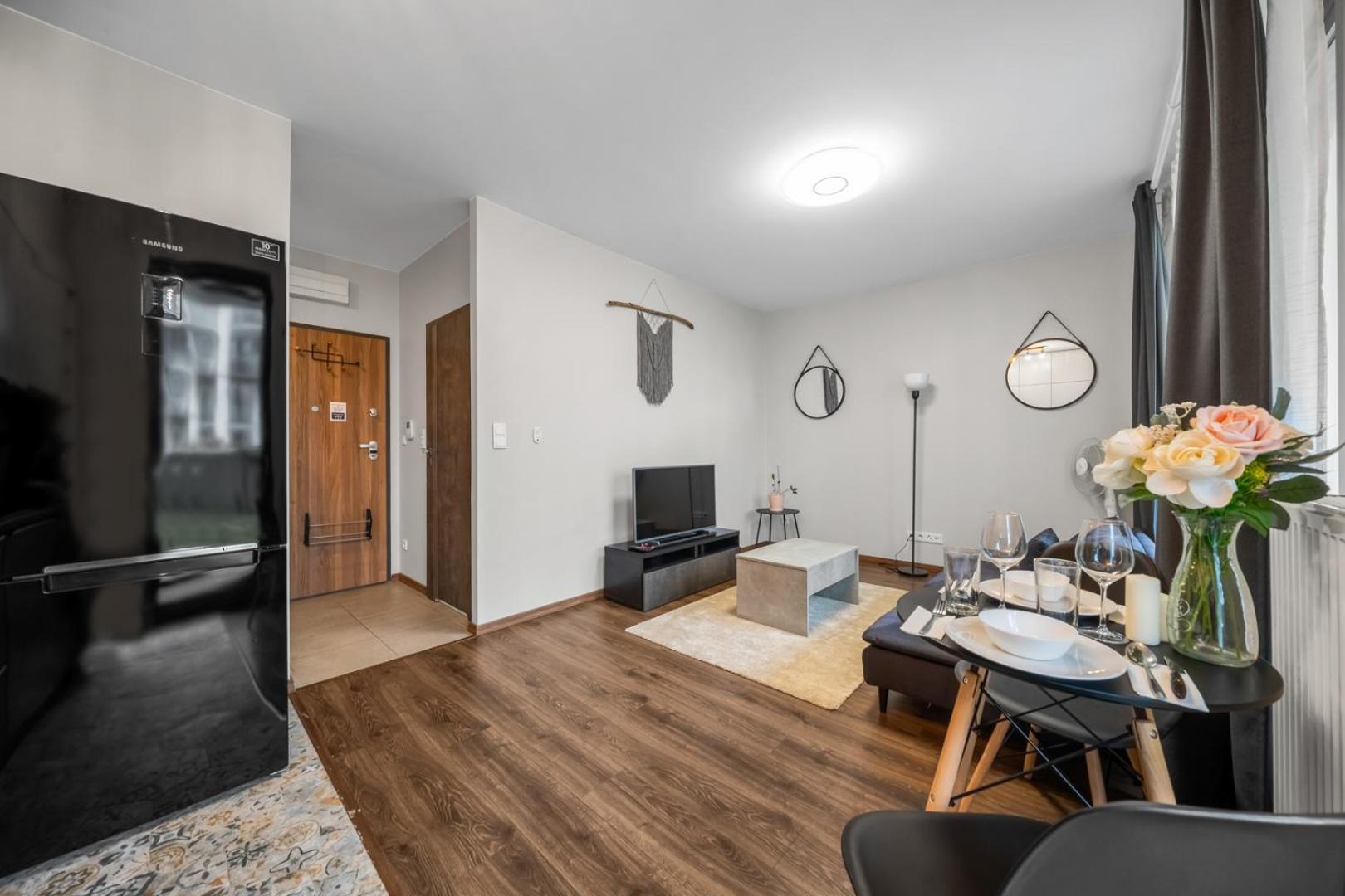 Apartament Kasprzaka 29c - Terrace, Workspace, Expo - By Rentujemy